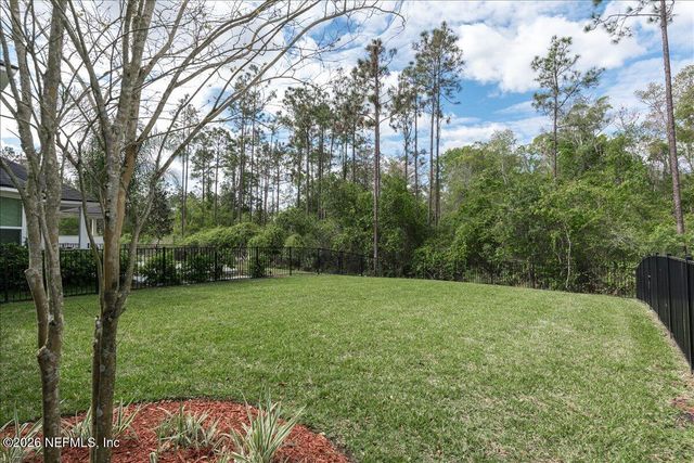 516 VISTA LAKE Circle, Ponte Vedra, FL 32081