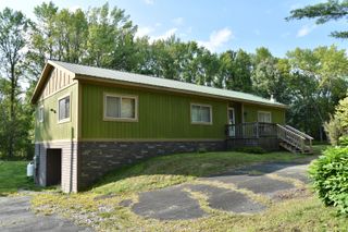 697 Point Road, Willsboro, NY 12996