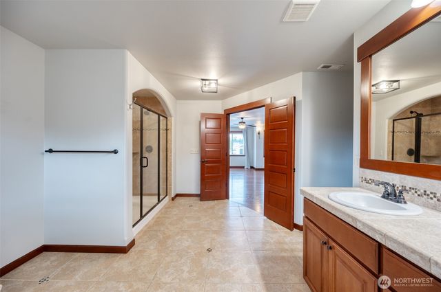 17103 138th Avenue E, Puyallup, WA 98374
