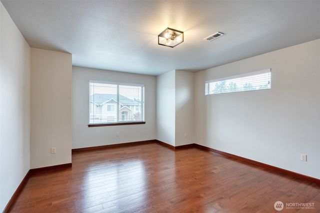 17103 138th Avenue E, Puyallup, WA 98374