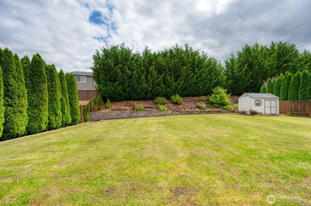 17103 138th Avenue E, Puyallup, WA 98374
