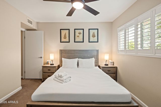 8543 E MITCHELL Drive, Scottsdale, AZ 85251
