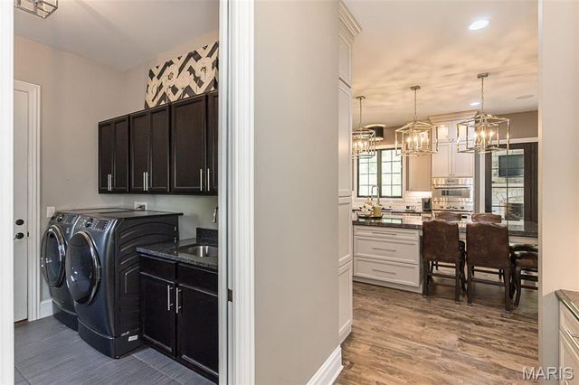 1600 White Sage Court, Chesterfield, MO 63005