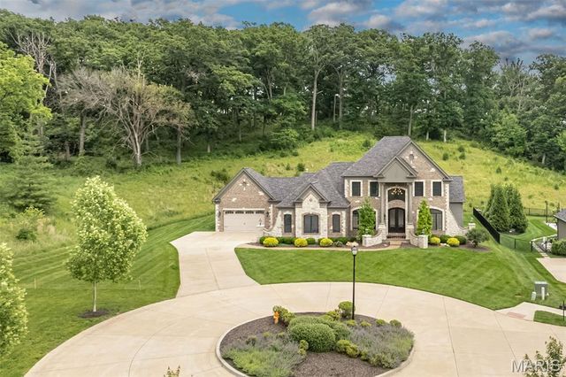 1600 White Sage Court, Chesterfield, MO 63005