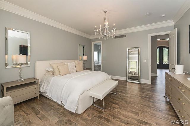 1600 White Sage Court, Chesterfield, MO 63005