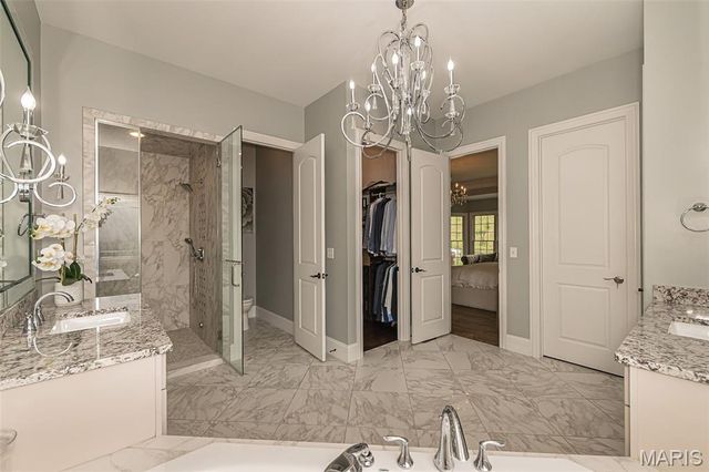 1600 White Sage Court, Chesterfield, MO 63005