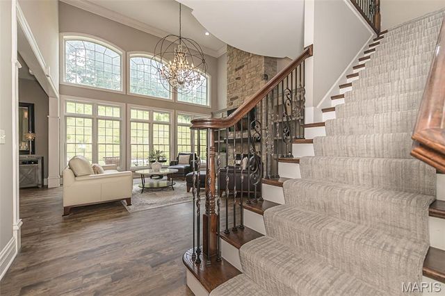 1600 White Sage Court, Chesterfield, MO 63005