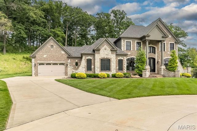 1600 White Sage Court, Chesterfield, MO 63005