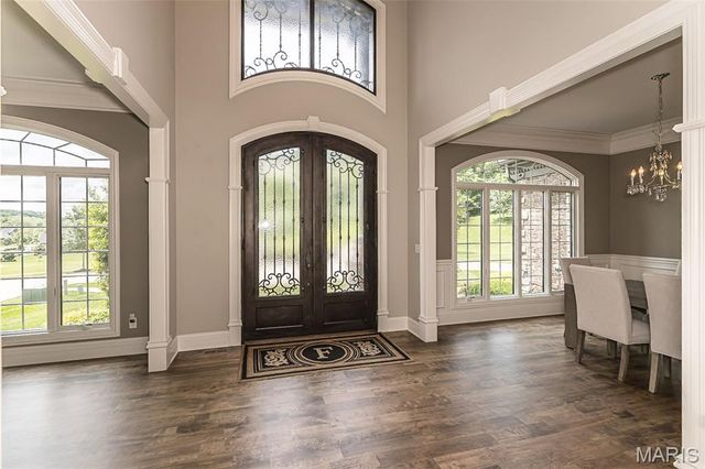 1600 White Sage Court, Chesterfield, MO 63005