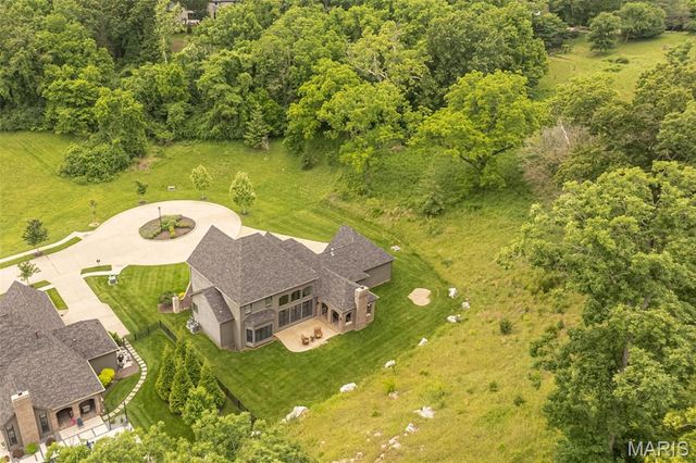 1600 White Sage Court, Chesterfield, MO 63005