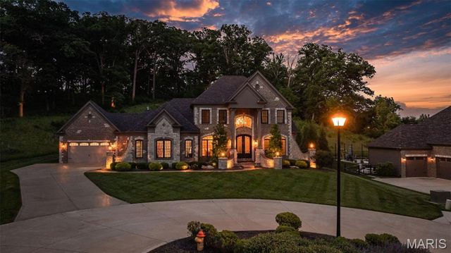 1600 White Sage Court, Chesterfield, MO 63005