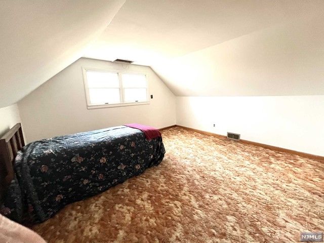 210 14th Street, Wood Ridge, NJ 07075