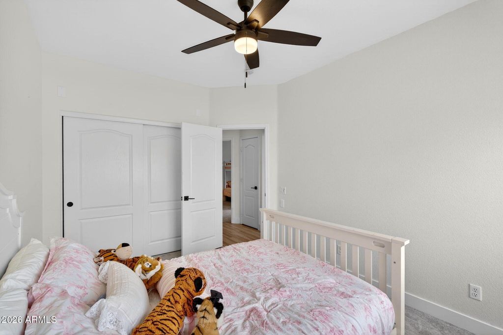 Image 36 of property listing at 905 W BEECHNUT Drive, Chandler, AZ 85248