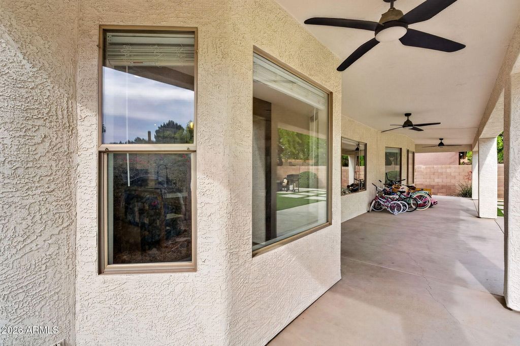 Image 52 of property listing at 905 W BEECHNUT Drive, Chandler, AZ 85248
