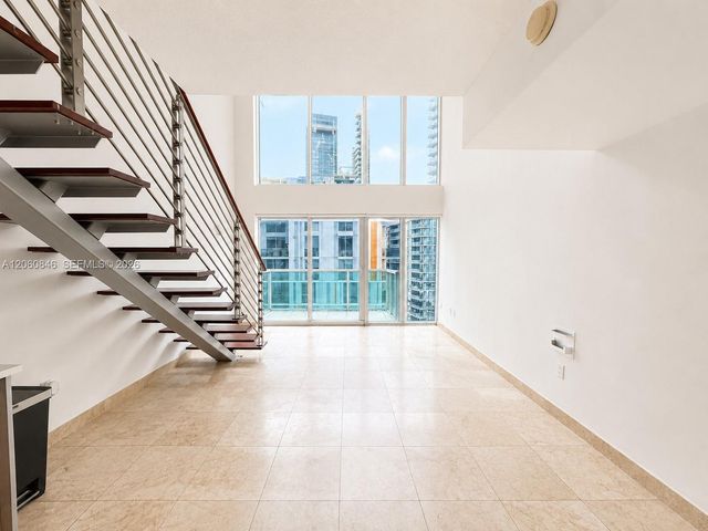 41 SE 5th St 1412, Miami, FL 33131