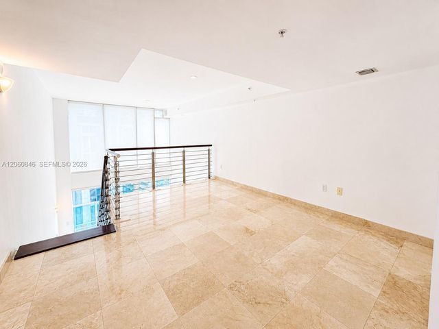 41 SE 5th St 1412, Miami, FL 33131
