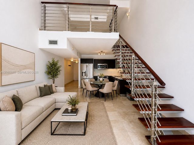 41 SE 5th St 1412, Miami, FL 33131