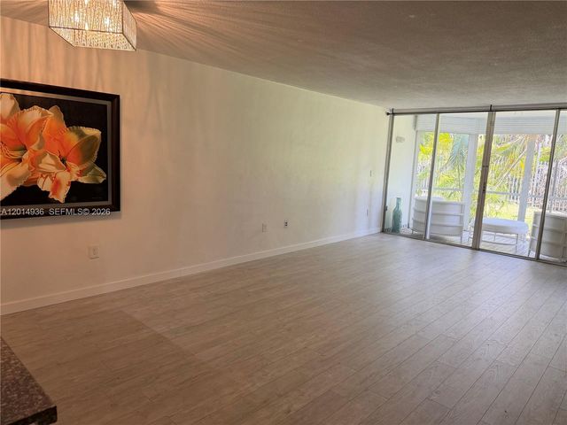 1351 NE 191st St E119, Miami, FL 33179