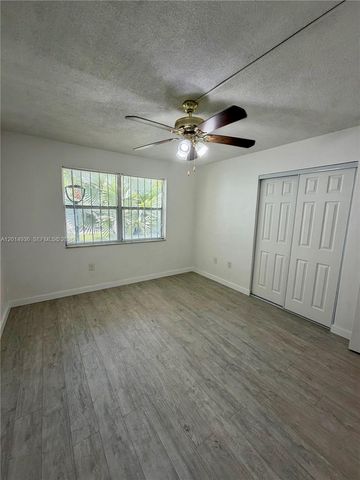 1351 NE 191st St E119, Miami, FL 33179