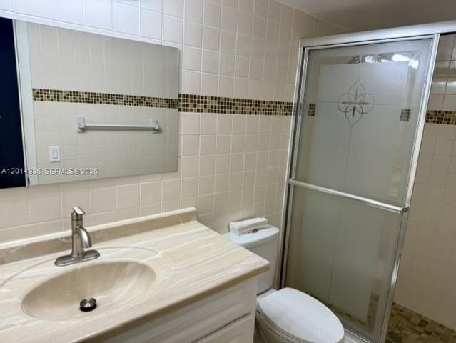1351 NE 191st St E119, Miami, FL 33179