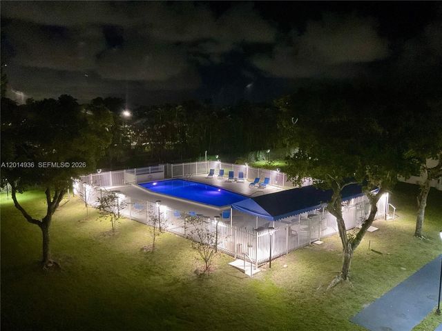 1351 NE 191st St E119, Miami, FL 33179