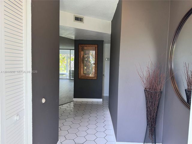 1351 NE 191st St E119, Miami, FL 33179