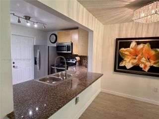 1351 NE 191st St E119, Miami, FL 33179