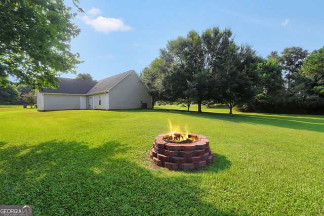 1130 Larkspur Drive, Locust Grove, GA 30248