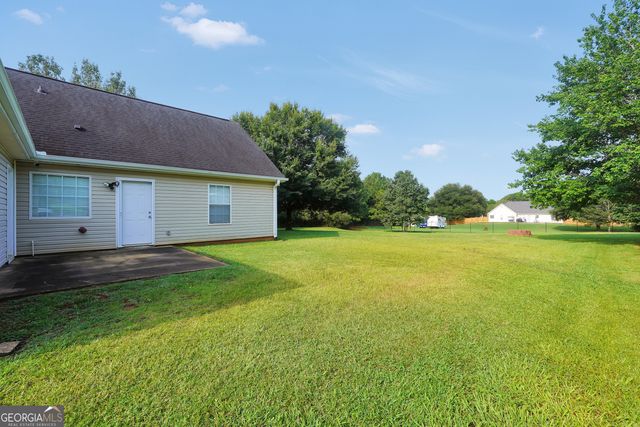1130 Larkspur Drive, Locust Grove, GA 30248