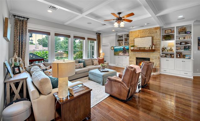 1317 Hackberry Street, Clifton, TX 76634