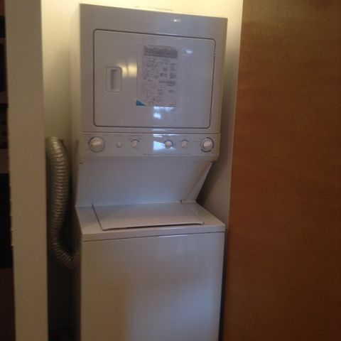 2224 W Madison Street 201, Chicago, IL 60612