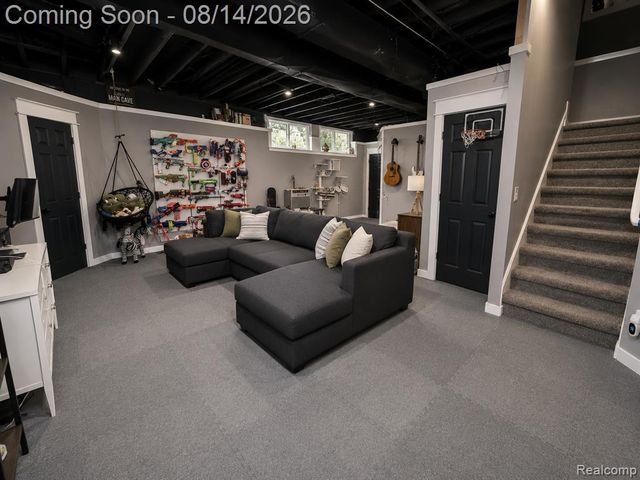 27688 Coleridge Street, Harrison Twp, MI 48045