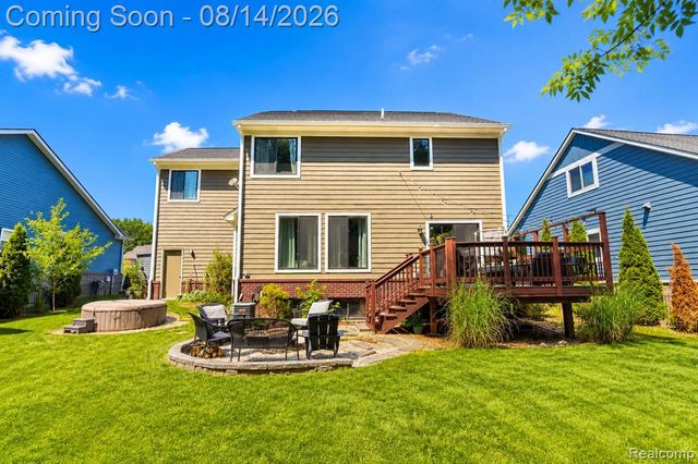 27688 Coleridge Street, Harrison Twp, MI 48045