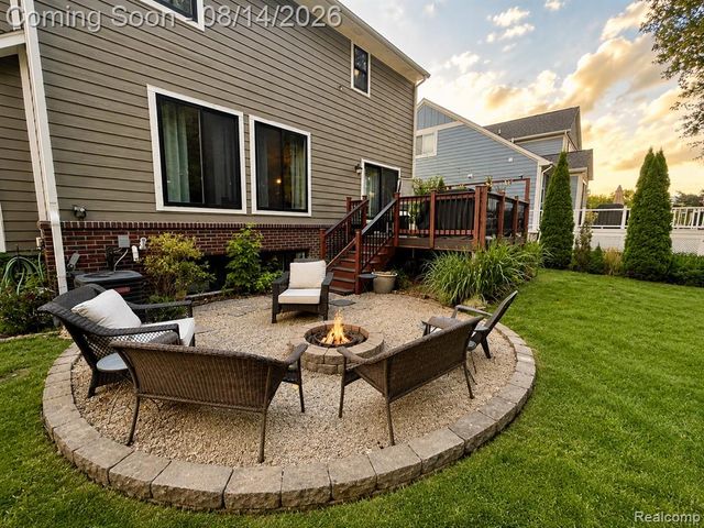 27688 Coleridge Street, Harrison Twp, MI 48045