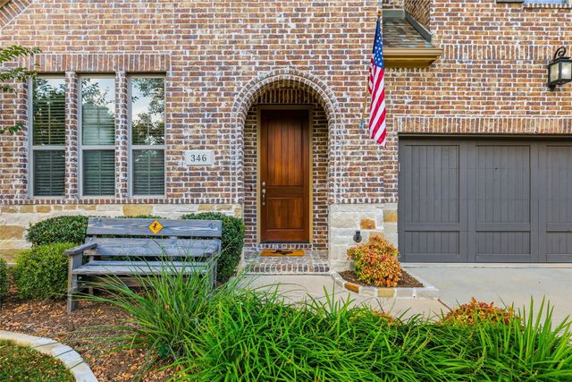 346 Hill Creek Lane, Grapevine, TX 76051