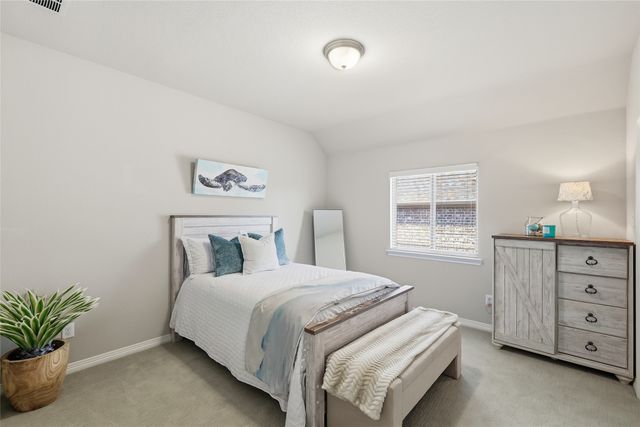 346 Hill Creek Lane, Grapevine, TX 76051