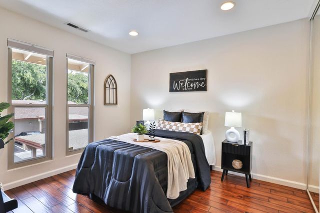 248 E Red Oak Drive E, Sunnyvale, CA 94086