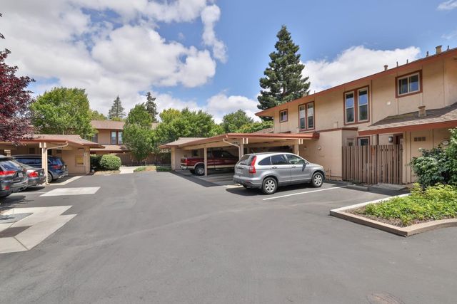 248 E Red Oak Drive E, Sunnyvale, CA 94086