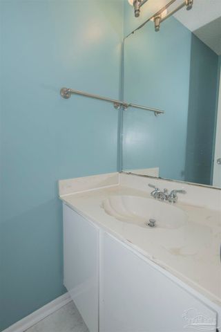 3400 Wimbledon Dr 5, Pensacola, FL 32504