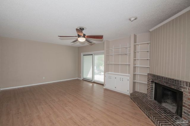 3400 Wimbledon Dr 5, Pensacola, FL 32504