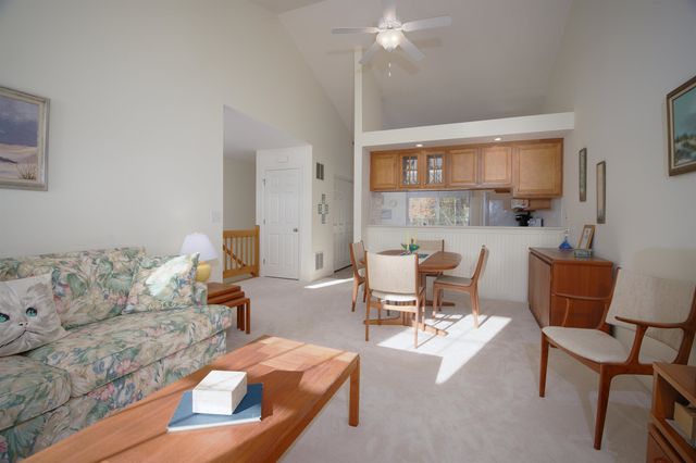 91-6 Hall Road, Fremont, NH 03044