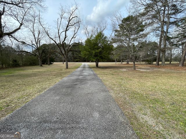 492 Ga Highway 26 E, Cochran, GA 31014