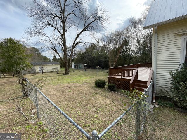 492 Ga Highway 26 E, Cochran, GA 31014