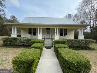 492 Ga Highway 26 E, Cochran, GA 31014