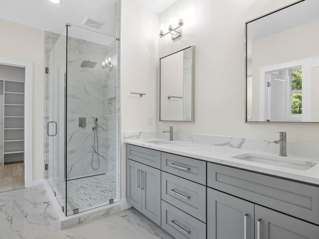 162 Clearcreek Drive, Boiling Springs, SC 29316