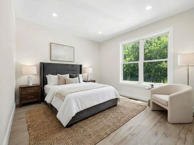 162 Clearcreek Drive, Boiling Springs, SC 29316