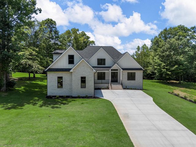 162 Clearcreek Drive, Boiling Springs, SC 29316