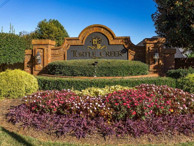 162 Clearcreek Drive, Boiling Springs, SC 29316