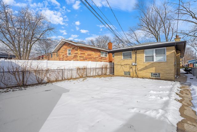 11610 S Aberdeen Street, Chicago, IL 60643