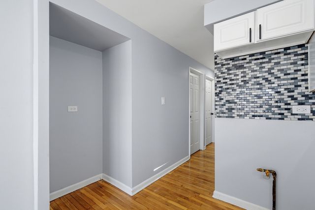 11610 S Aberdeen Street, Chicago, IL 60643